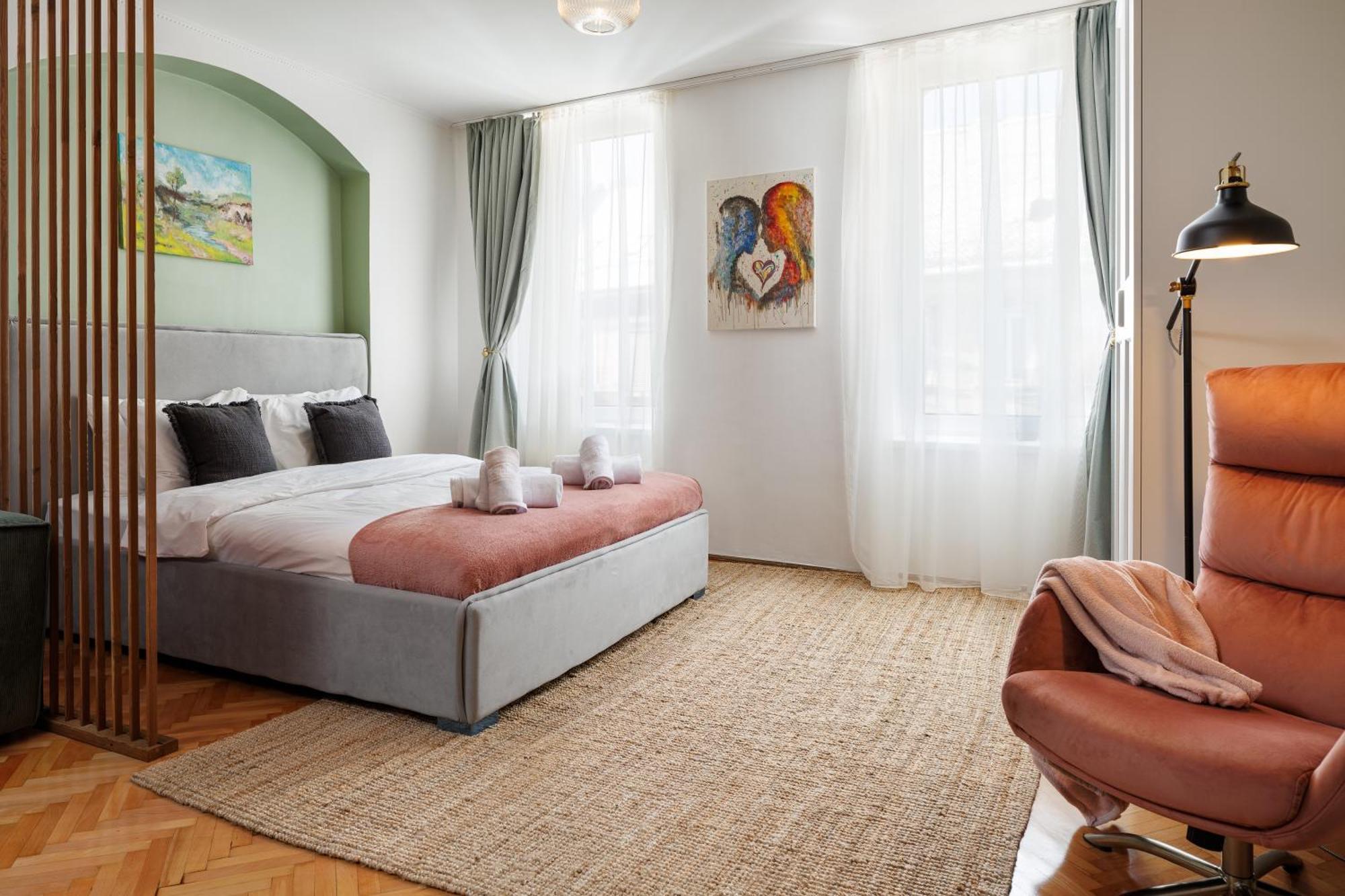 Lunga 16 Guesthouse 2 Braşov Eksteriør bilde